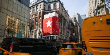 Macy’s says employee hid up to $154 million in expenses since 2021
