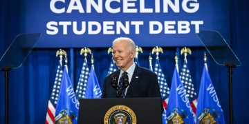 Biden administration seeks to avoid default crisis for student loan borrowers as garnishments resume