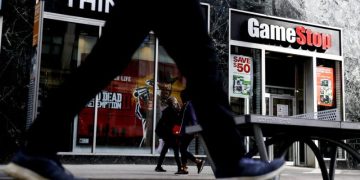 GameStop, MicroStrategy shares rise after Ryan Cohen posts photo with Michael Saylor