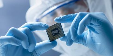 Intel’s Rising SCTR Score: Why You Should Add This Stock to Your Portfolio
