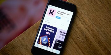 Klarna, nearing IPO, plucks lucrative Walmart fintech partnership from rival Affirm