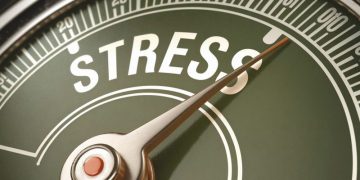 CNN Fear and Greed Index Plunges to Extreme Fear – What It Means for Global Markets