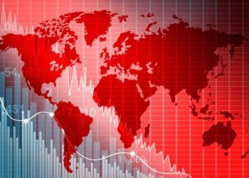 Are We in a Recession? Predictions, Signs and Strategies