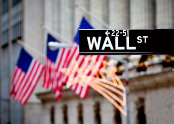 Stocks Settle Higher as Crude Oil Prices Stabilize
