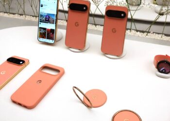 Google's fix for locked Pixel phones wipes your photos and apps