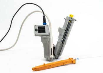 Lifesaving Lincoln Laboratory device wins 2026 Excellence in Technology Transfer Award | MIT News