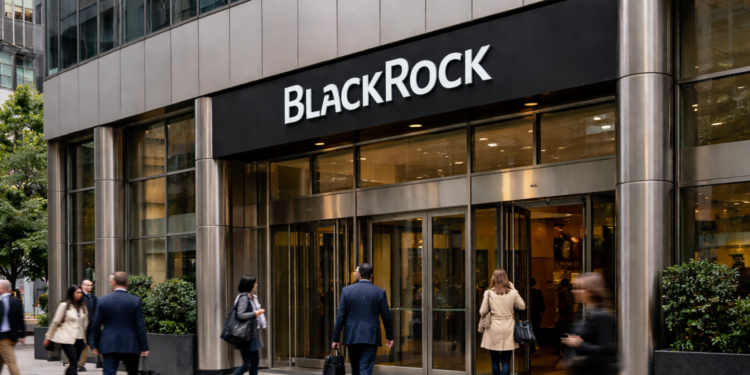 BlackRock beat Q2 estimates as AUM topped $15 trillion, revenue rose 31%, and record ETF inflows lifted BLK shares higher.