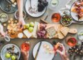 eat food