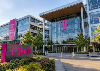T-Mobile stock crash gains steam amid SpaceX fears: is it a bargain or a value trap?